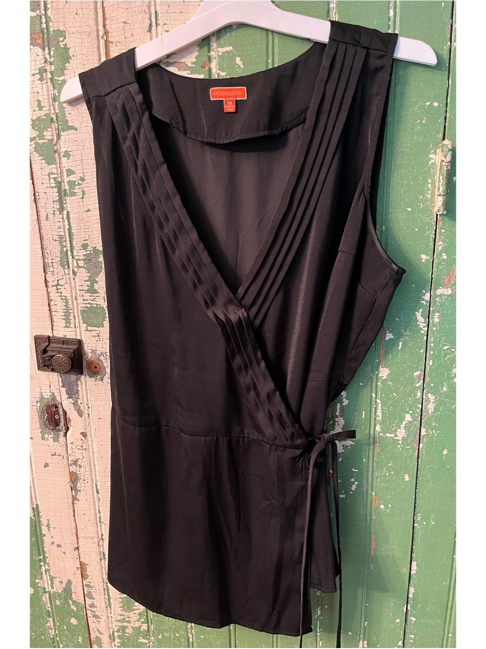 ModCloth Black Wrap Top with Side Tie Size 1X